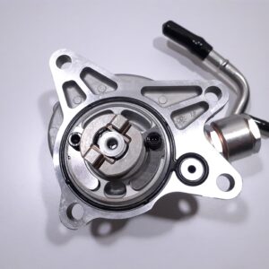 Mazda 3 6 CX-5 2.2 Diesel SkyActiv vakuumo siurblys SH15-18-G00A (SH01-18-G00A)
